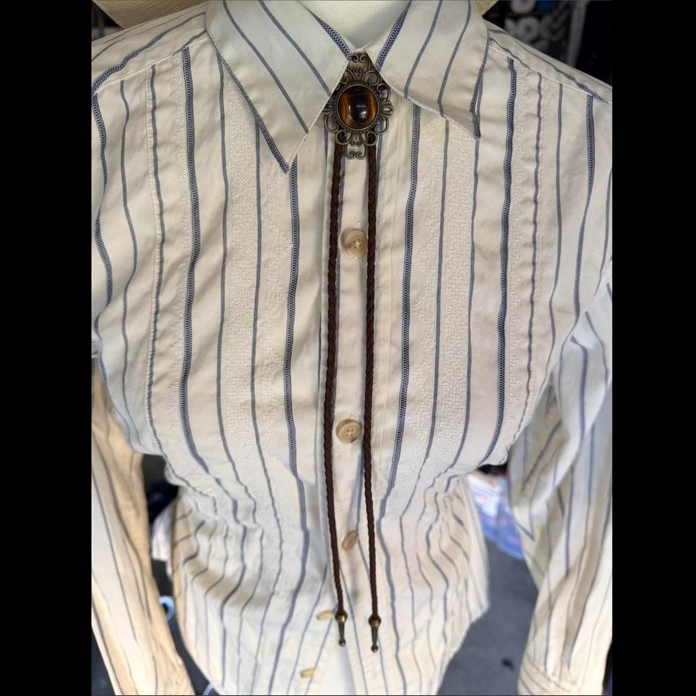 Claiborne White Shirt with Blue Stripe Detail